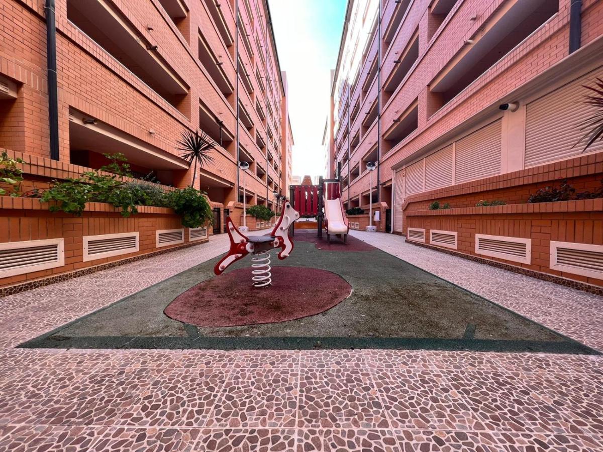カバネスExcelente Apto. En Marina D'Or-Torre La Salアパートメント エクステリア 写真